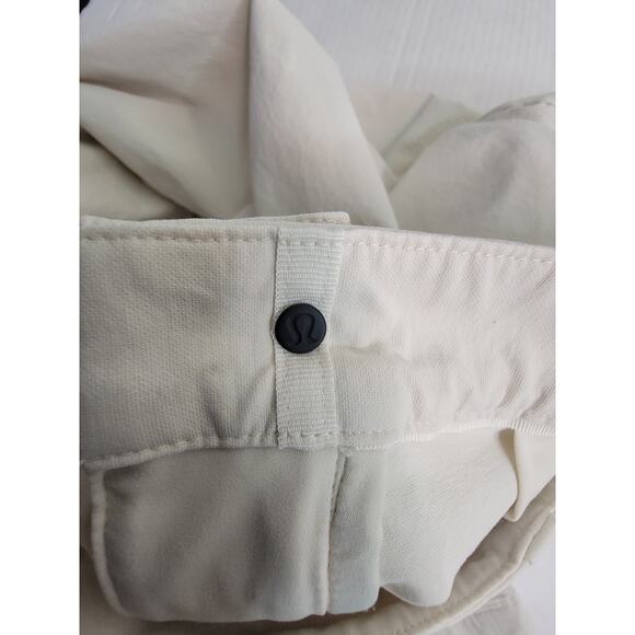 Lululemon Pants Men’s 34 ABC Classic Fit Trouser Cream 31" Inseam M5AX5S - Picture 5 of 9